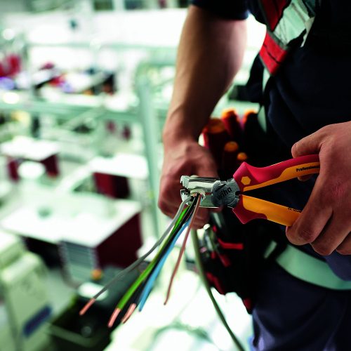 Wiha TriCut VDE Classic kábelvágó és csupaszító 170mm (38552)