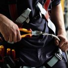 Wiha TriCut VDE Classic kábelvágó és csupaszító 170mm (38552)